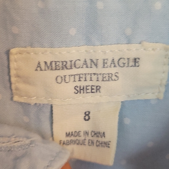 Button up - Picture 2 of 5